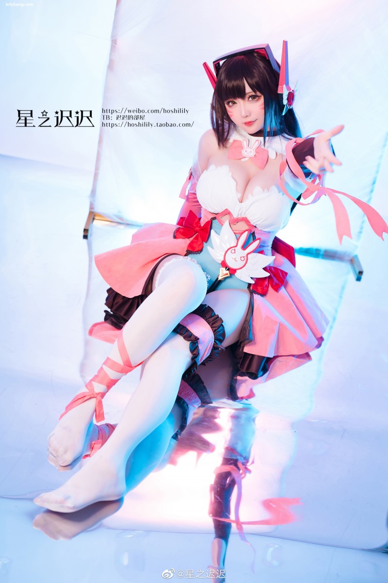 重量级人气COSER——星之迟迟，欧美身材很是突出哦