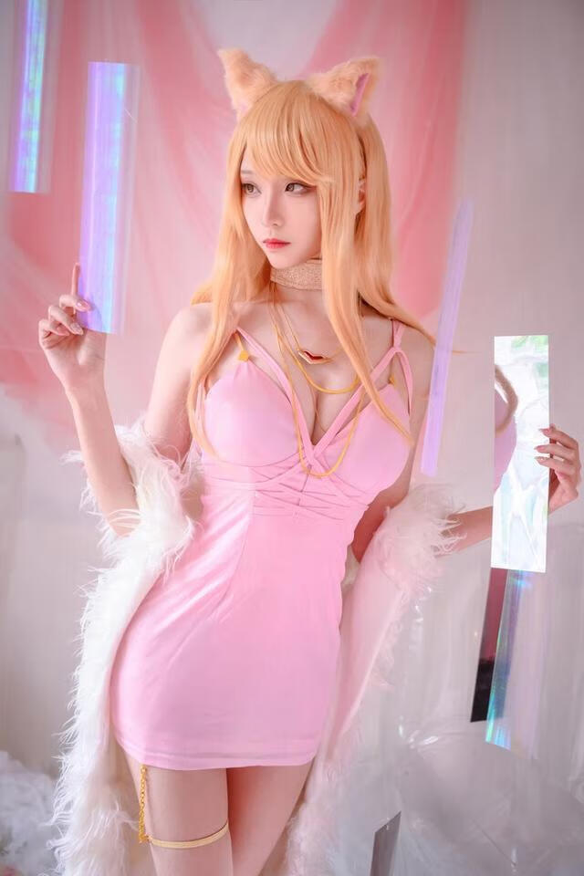 绝美女神青青子js，爱了这一双大长腿