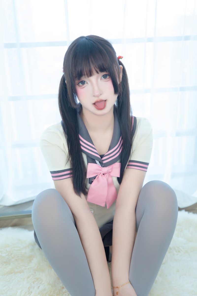 神楽坂真冬 放课后的秘密【75P-2V388MB】 神楽坂真冬 放课后的秘密【75P-2V388MB】