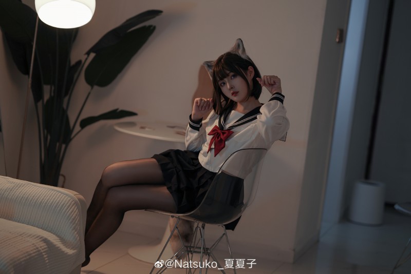 Natsuko夏夏子最新作品，夏夏子的猫爬架作品鉴赏