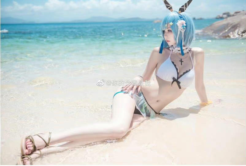 优雅的长腿COSER——你的负卿是我，每一幅图片都是那么的赏心悦目