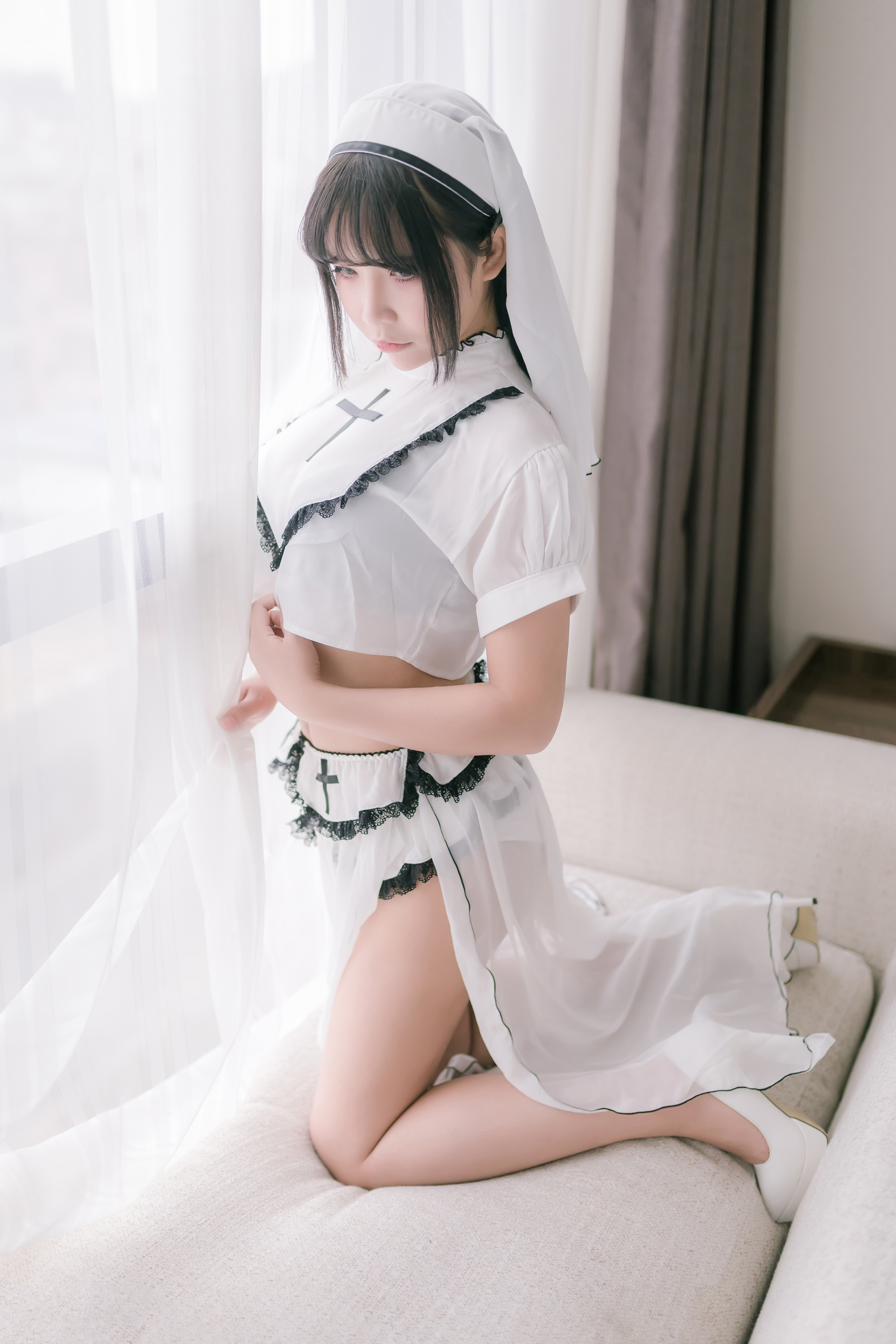 抱走莫子aa44套摄影高清图片奖赏，大家心心恋恋的修女也在其中哦