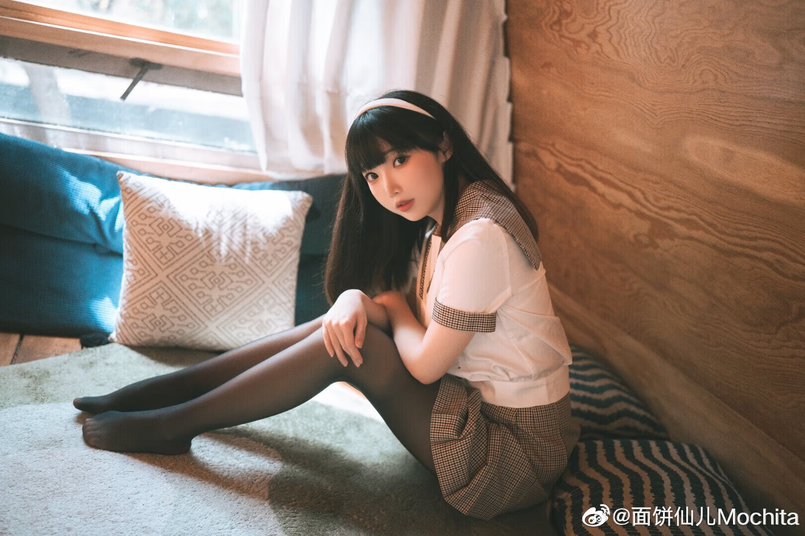 JK短裙妹子面饼仙儿，高质量作品的人气COSER