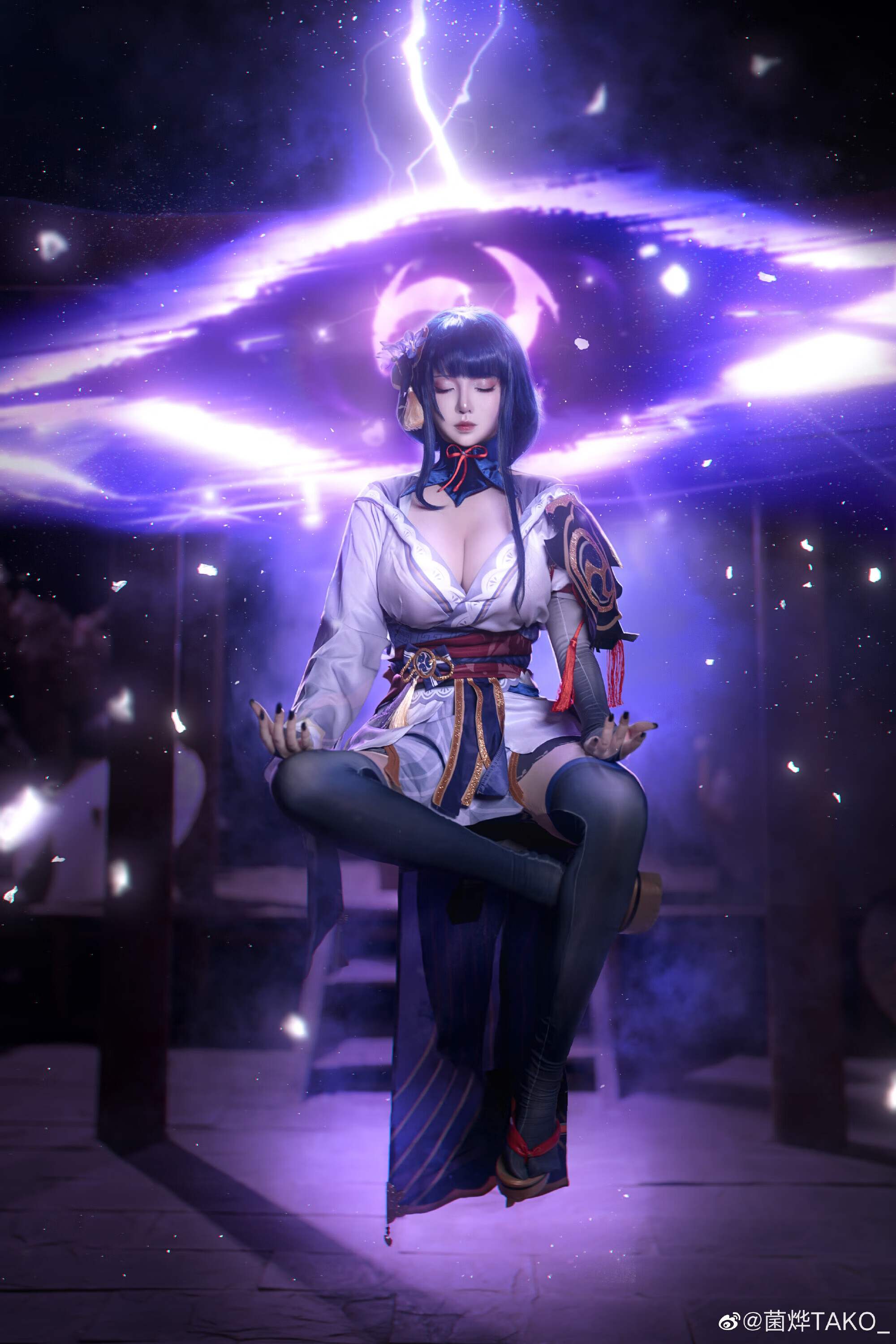 绝美容颜的菌烨tako，这样的魔鬼身材你爱了吗