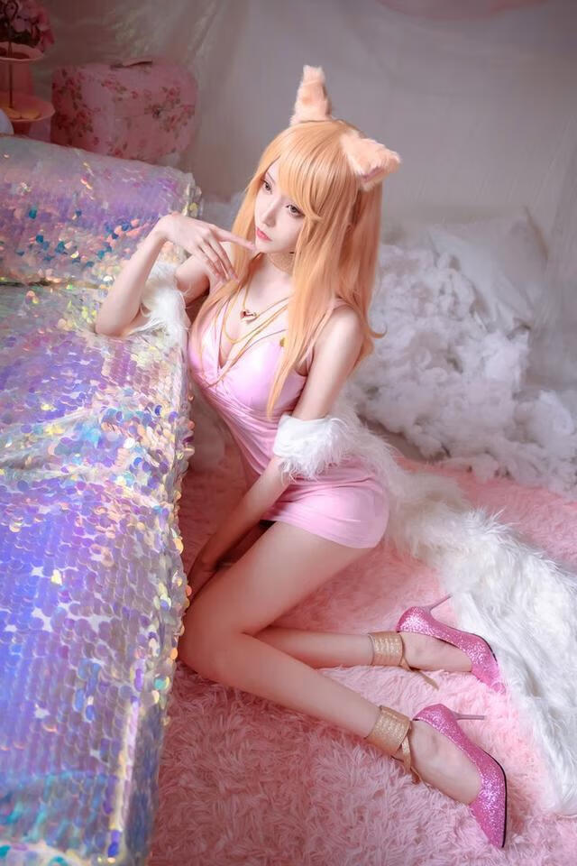 绝美女神青青子js，爱了这一双大长腿