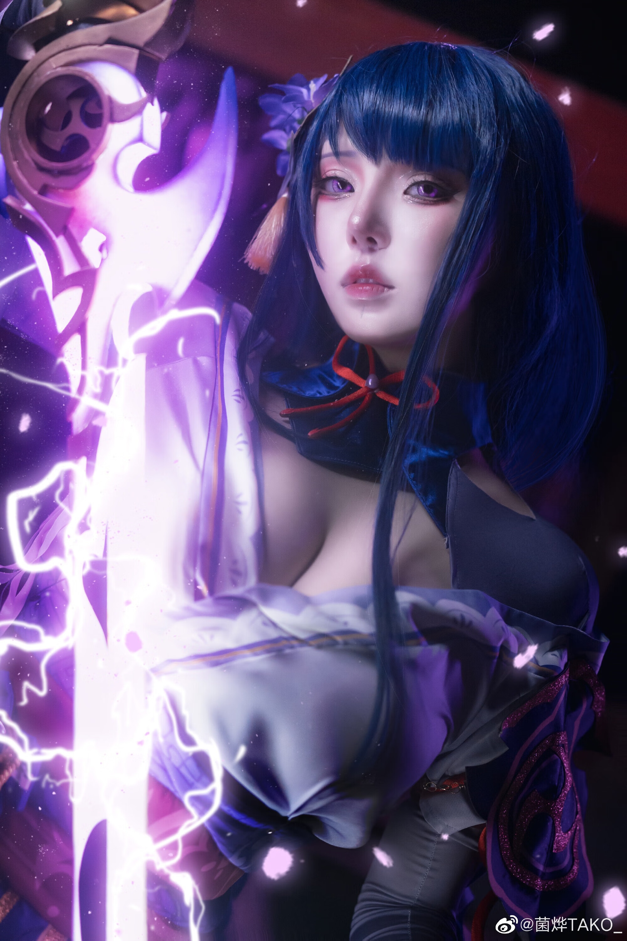 绝美容颜的菌烨tako，这样的魔鬼身材你爱了吗