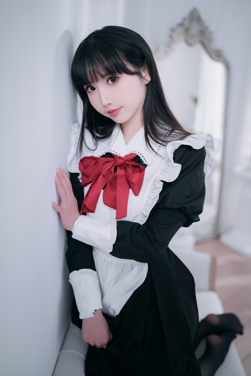 面饼仙儿 红高跟女仆【30P-398MB】 面饼仙儿 红高跟女仆【30P-398MB】