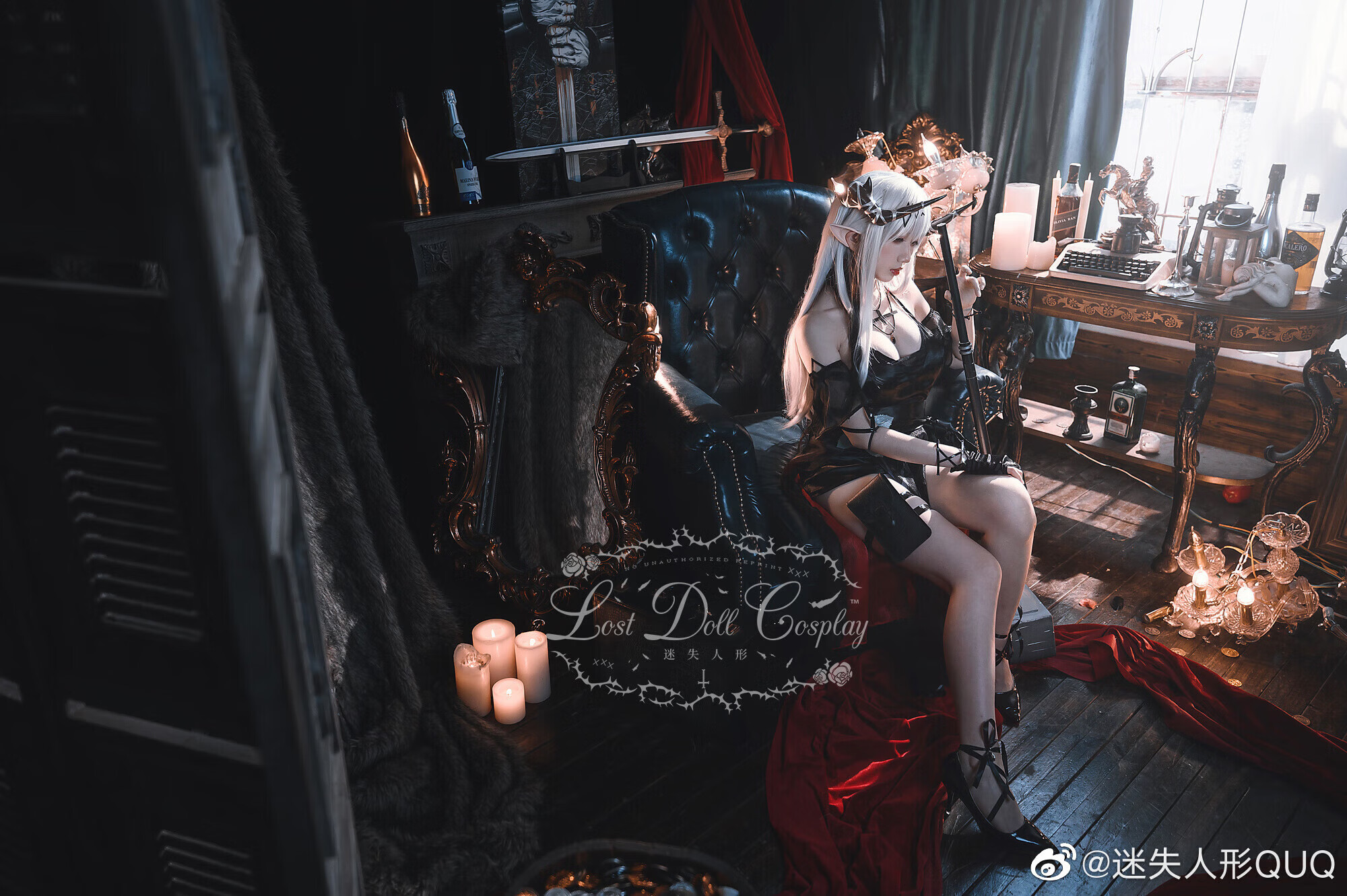 迷失人形QUQcos明日方舟——泥岩，清纯冷艳并存的美女COSER
