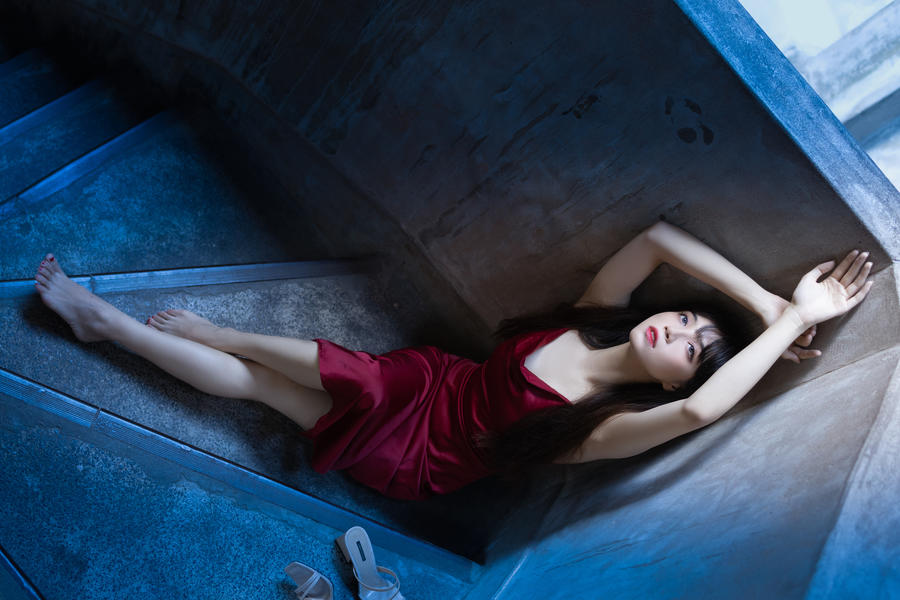 贰加六等于几？等于今天这位小美女