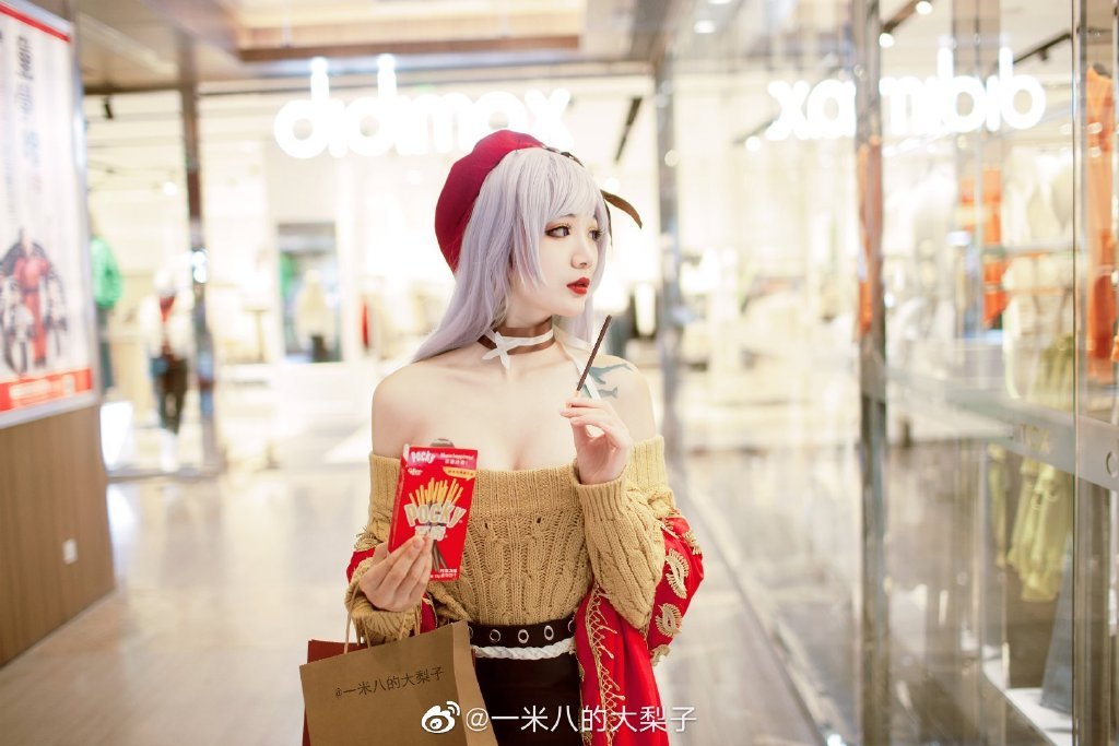 一米八的大梨子日常逛商场，你想来个偶遇吗？