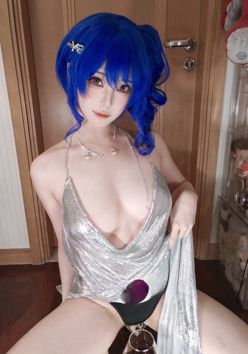 蜜汁猫裘#碧蓝航线 圣路易斯礼服自拍--2025必看！